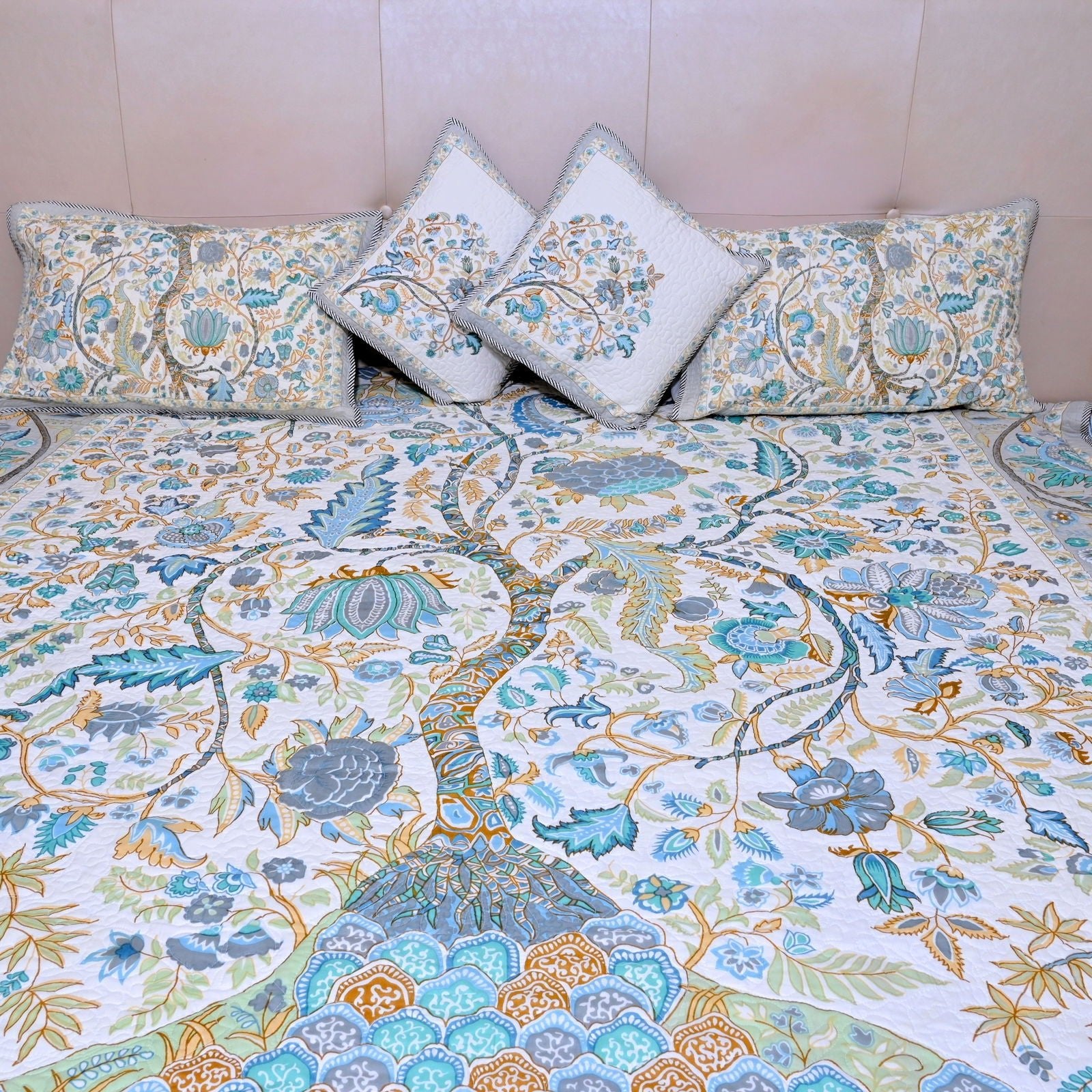 Anaya Quilted Bedcover,