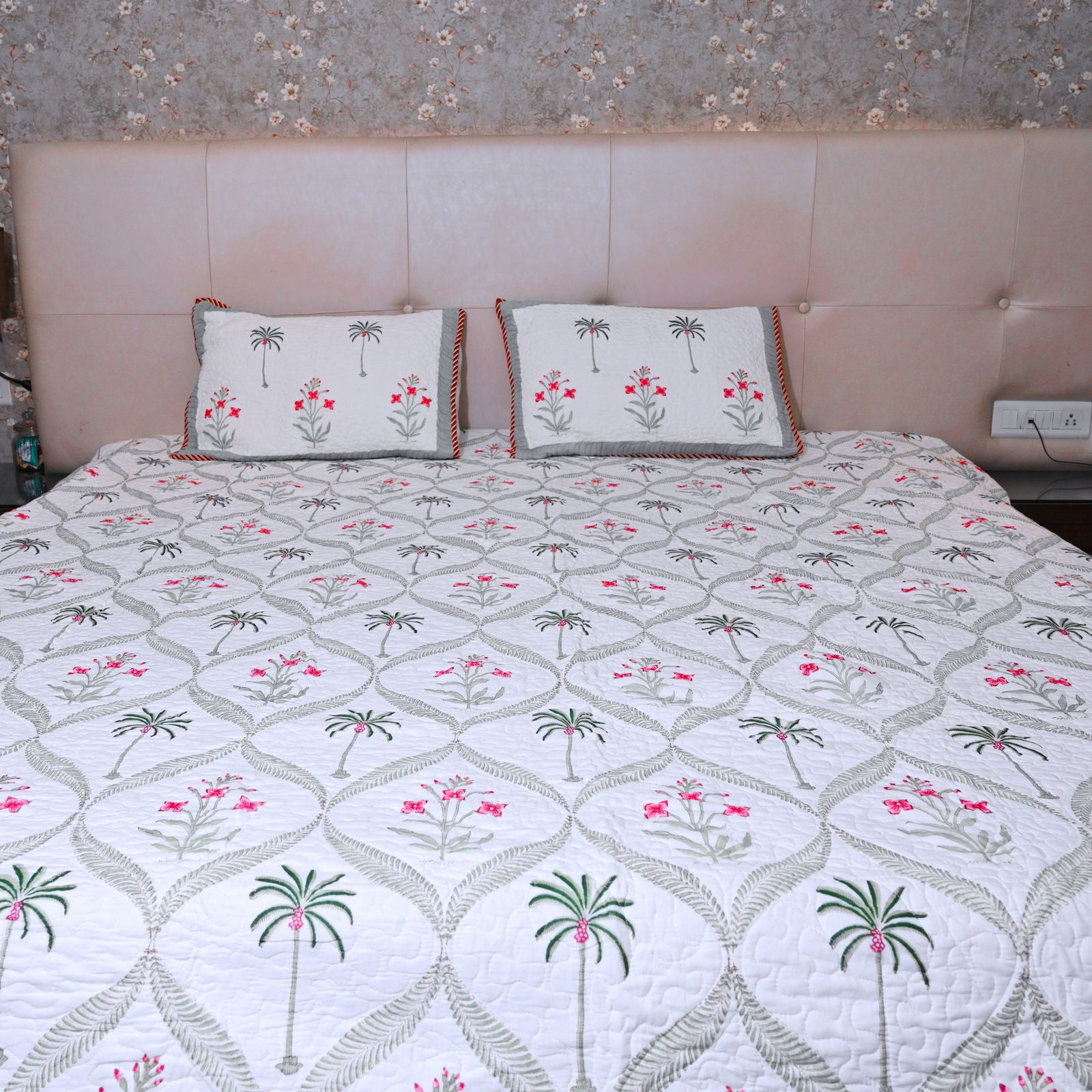 Bedcover quilted - Cool Threadz