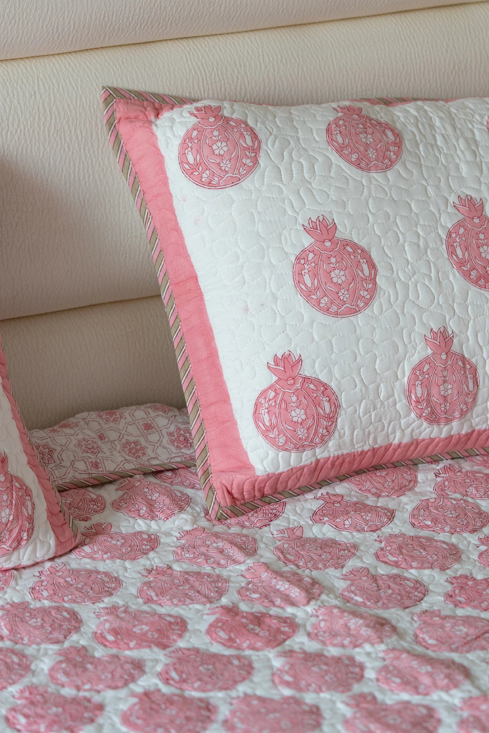 inara Quilted Bedcover - Cool Threadz